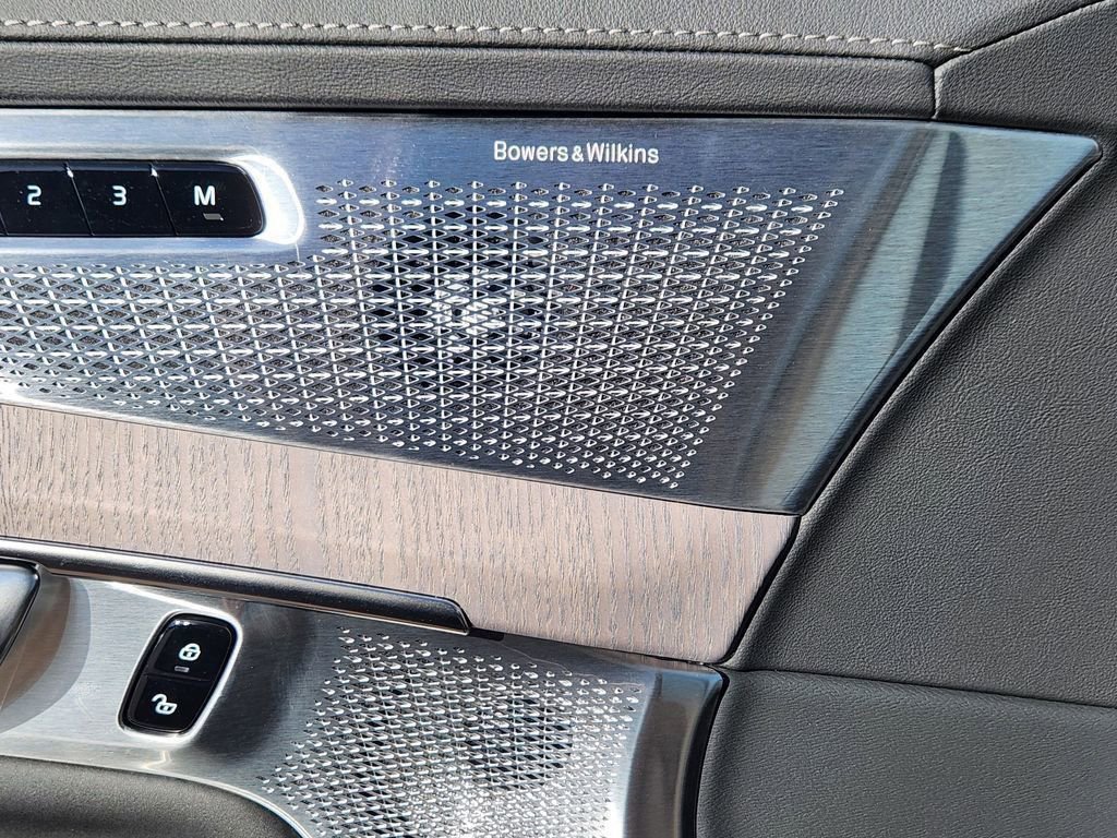 New 2026 Volvo XC90 B6 Ultra w/ Lounge Package image 5