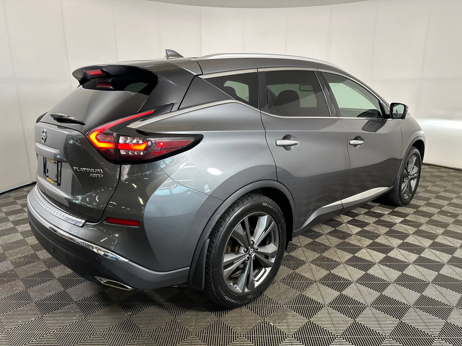 Used 2019 Nissan Murano Platinum AWD/4WD image 2