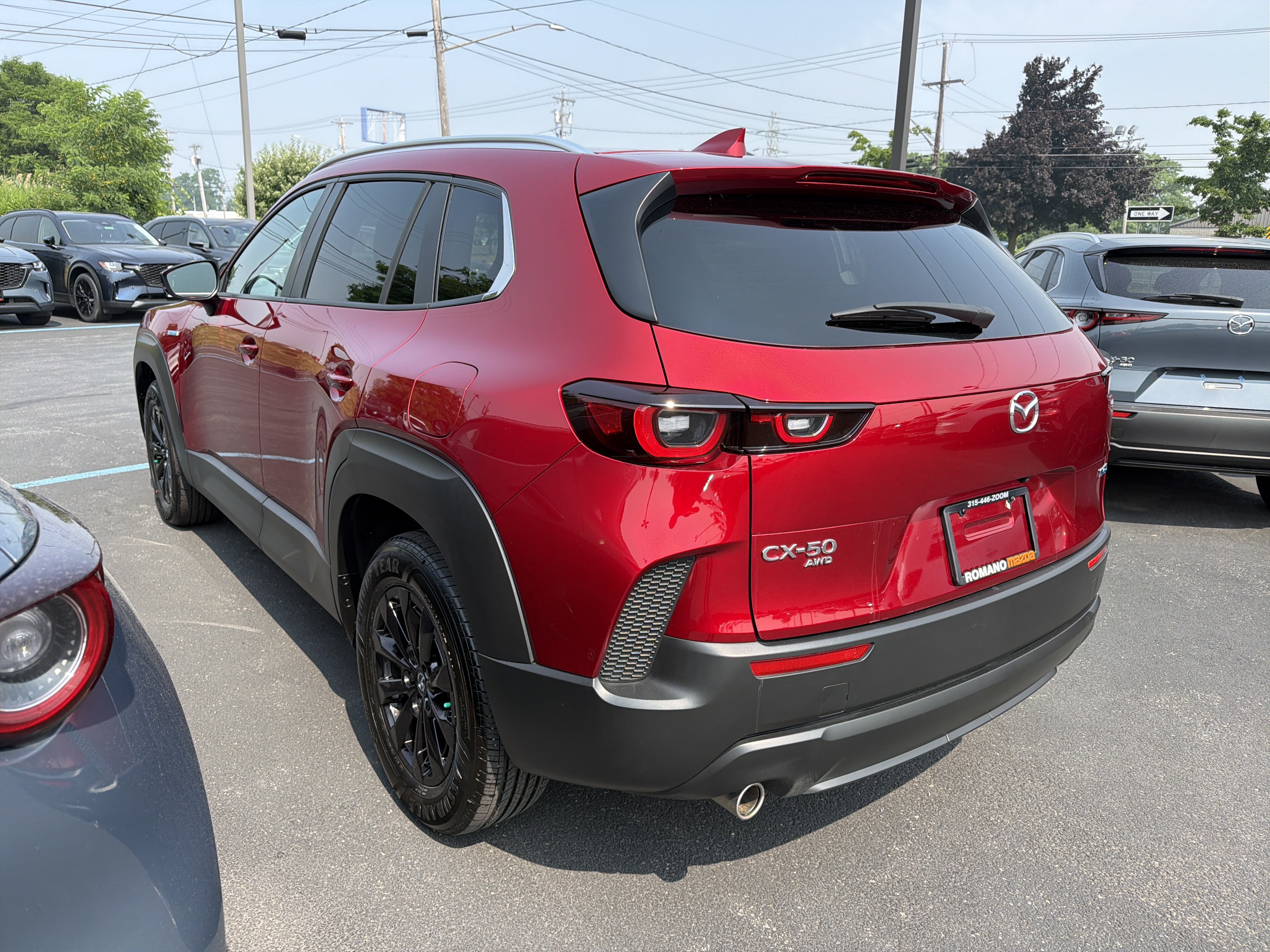 Used 2025 MAZDA CX-50 2.5 Hybrid w/ Weather Package AWD/4WD image 5