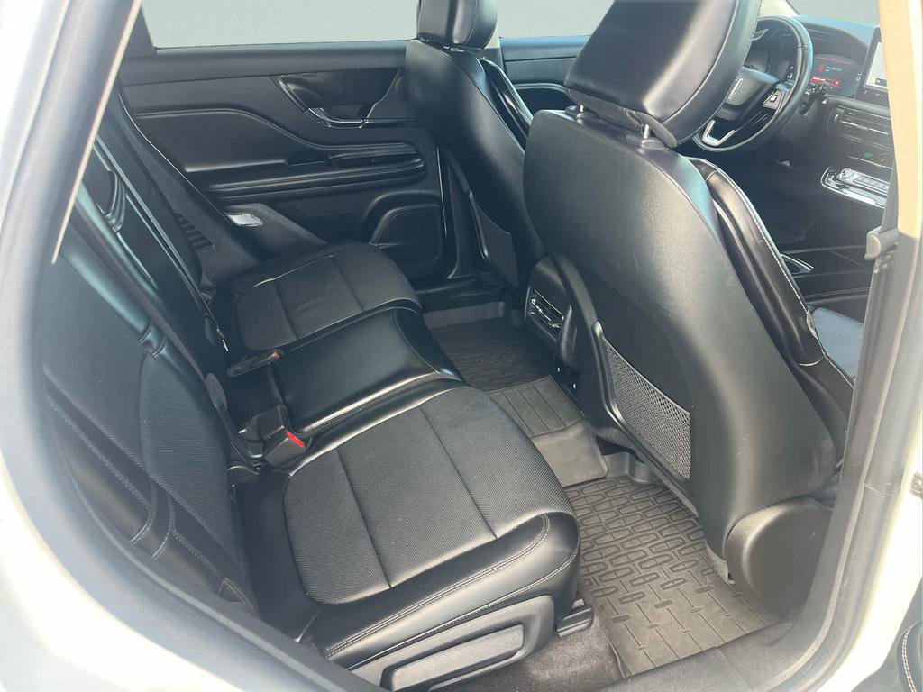 Used 2023 Lincoln Corsair Reserve w/ Jet Appearance Package image 18