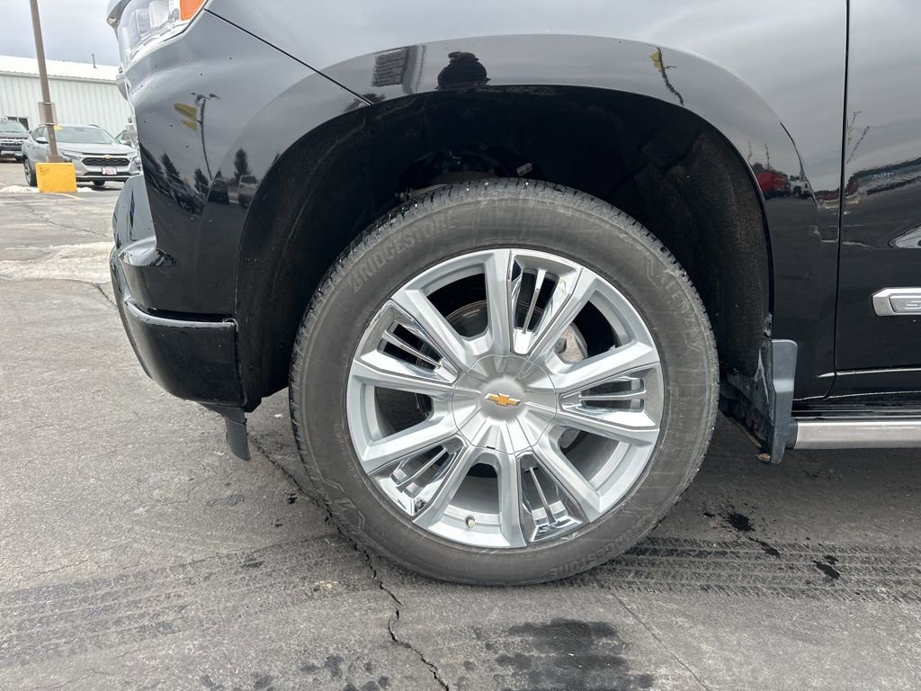 Used 2024 Chevrolet Silverado 1500 High Country image 19