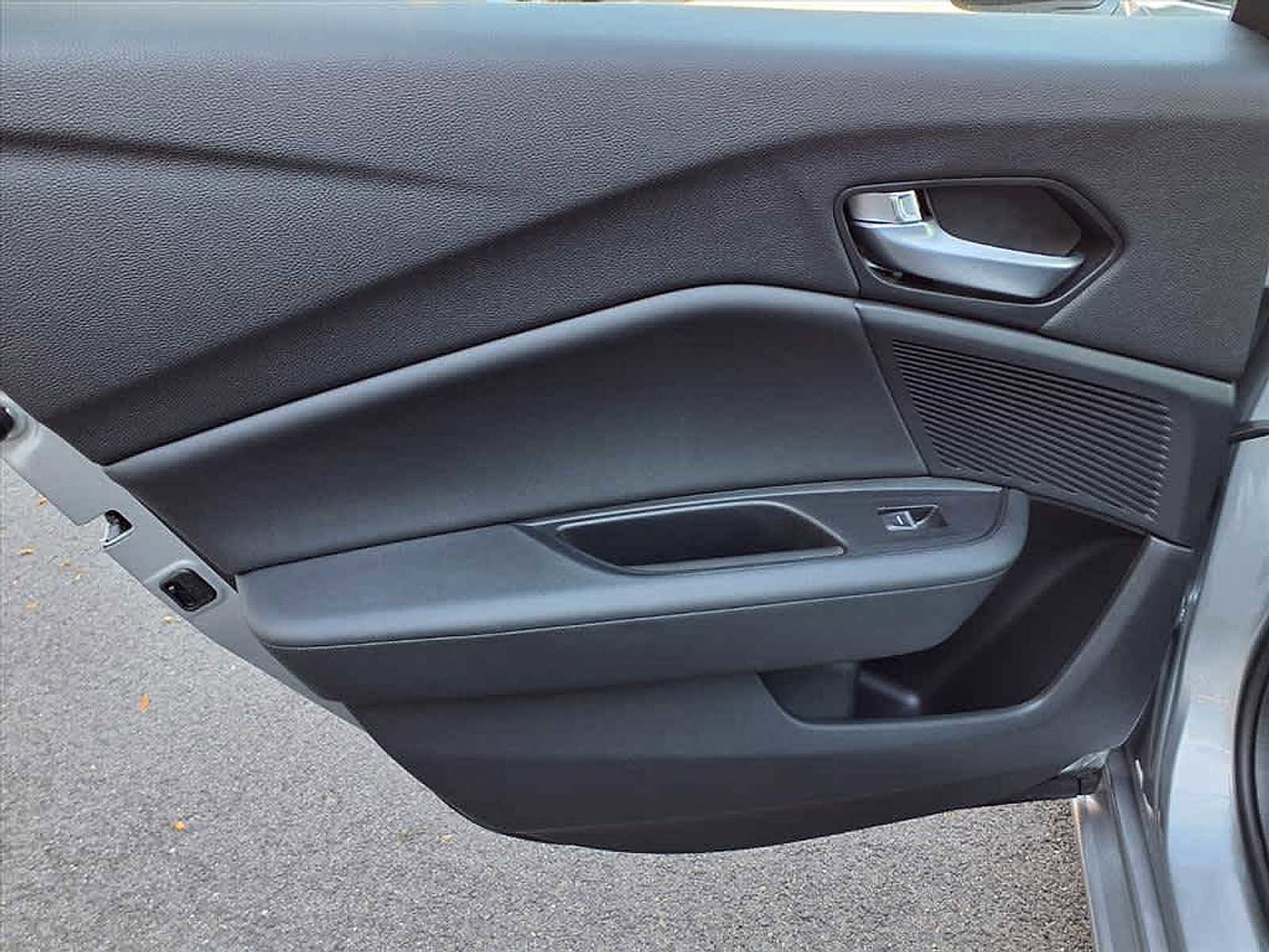 Certified 2025 Acura TLX w/ Technology Package FWD image 7