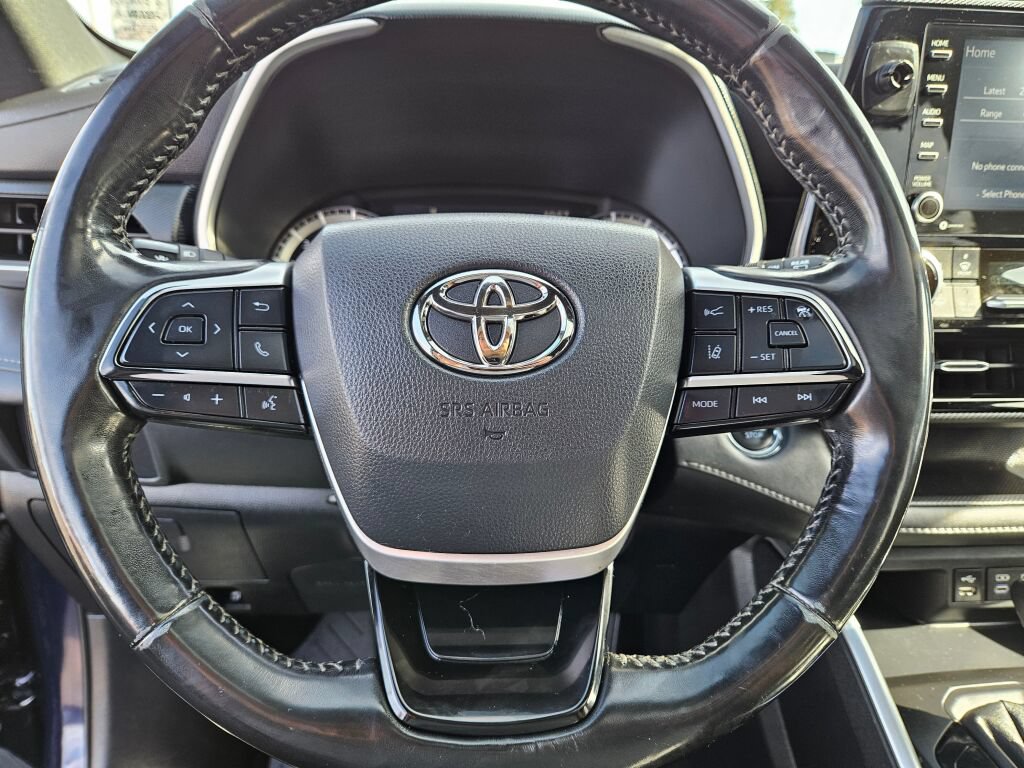 Used 2022 Toyota Highlander XSE AWD/4WD image 23