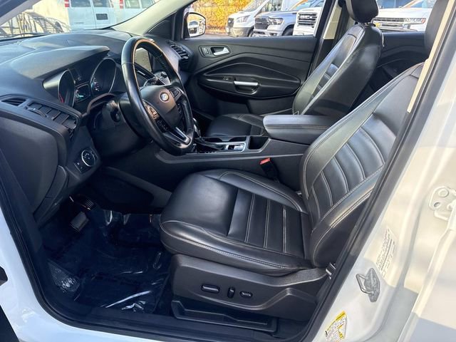 Used 2019 Ford Escape SEL image 22