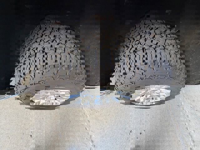 Used 2020 GMC Yukon XL SLT image 31