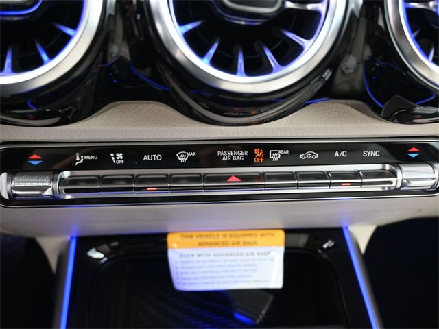 New 2026 Mercedes-Benz GLB 250 image 3