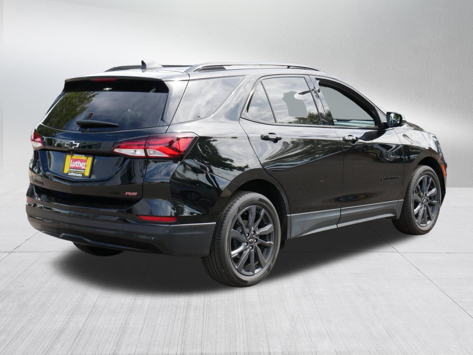 Used 2024 Chevrolet Equinox RS AWD/4WD image 7