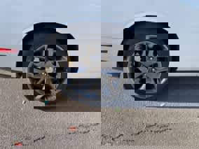 Used 2015 Dodge Challenger R/T Plus RWD image 8