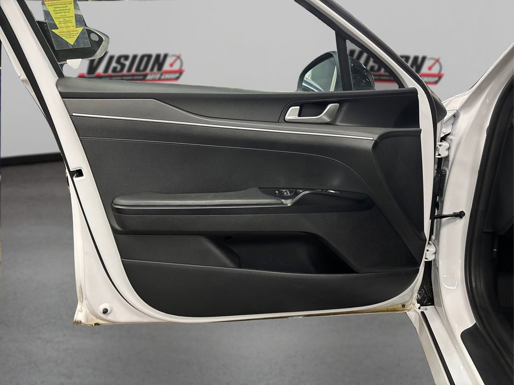 Used 2022 Kia K5 GT-Line image 22