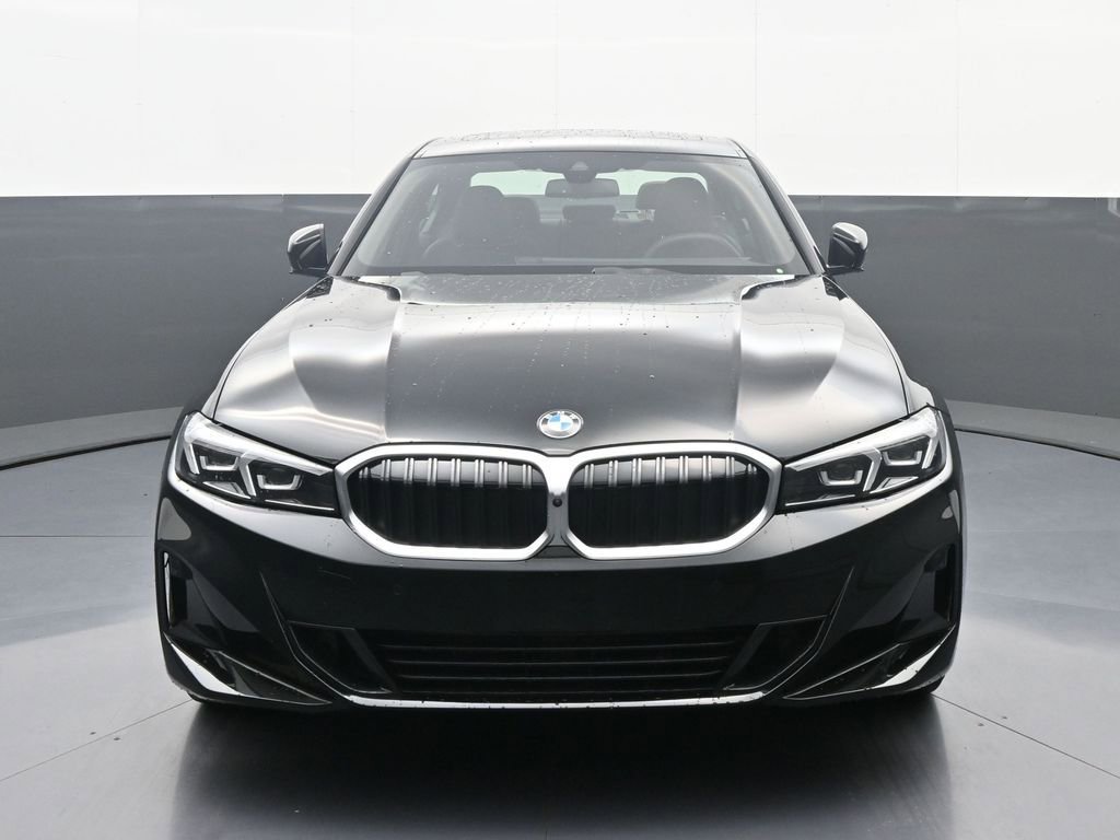 New 2025 BMW 330i xDrive Sedan w/ Convenience Package AWD/4WD image 2