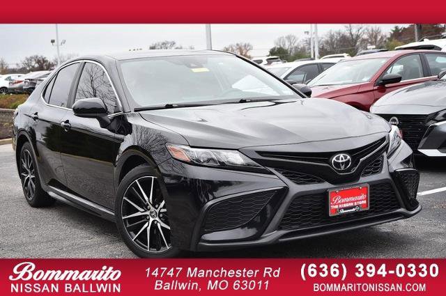Used 2021 Toyota Camry SE