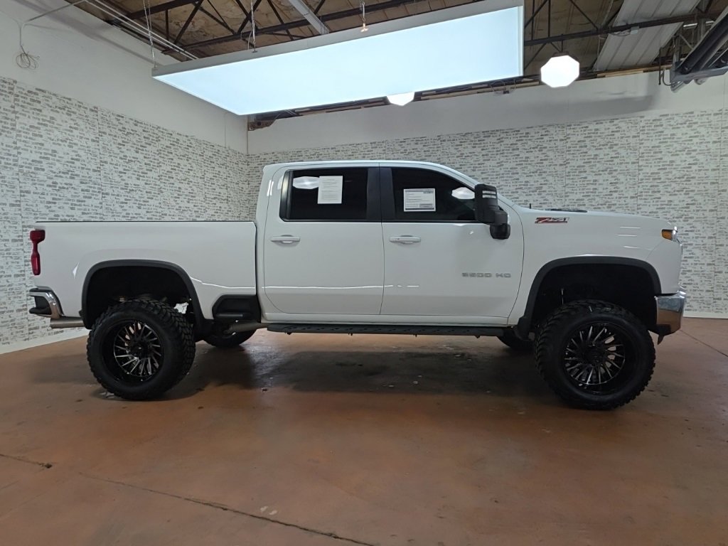 Used 2022 Chevrolet Silverado 2500 LT w/ All Star Edition image 7