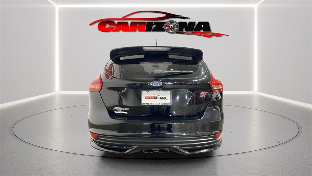 Used 2016 Ford Focus ST image 4