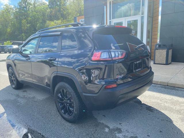 Certified 2023 Jeep Cherokee Altitude Lux AWD/4WD image 4