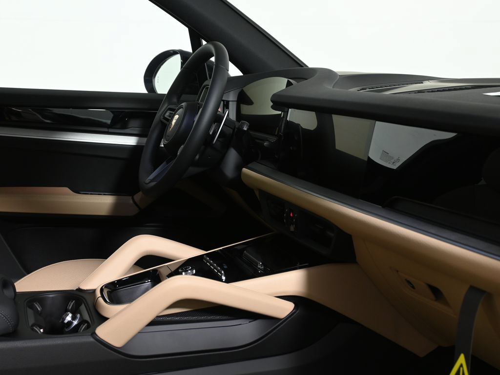 New 2026 Porsche Cayenne AWD/4WD image 37