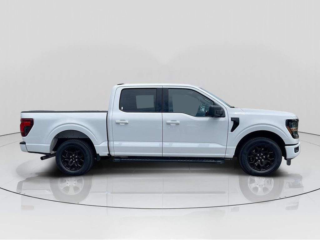 Used 2024 Ford F150 XLT w/ XLT Black Appearance Package RWD image 8