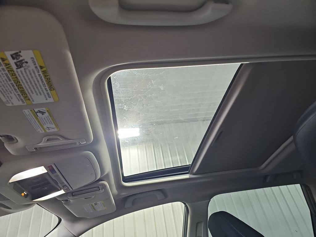 Used 2022 Subaru Forester Premium AWD/4WD image 30