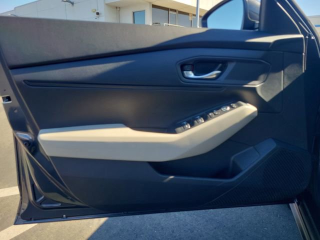 Used 2024 Honda Accord LX image 17