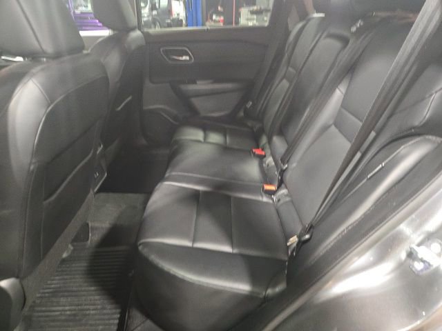 Used 2021 Nissan Rogue SV w/ Premium Package image 13