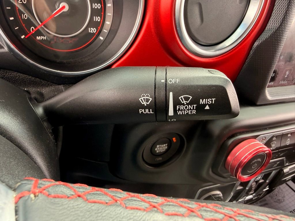 Used 2020 Jeep Gladiator Rubicon w/ Advanced Safety Group image 44