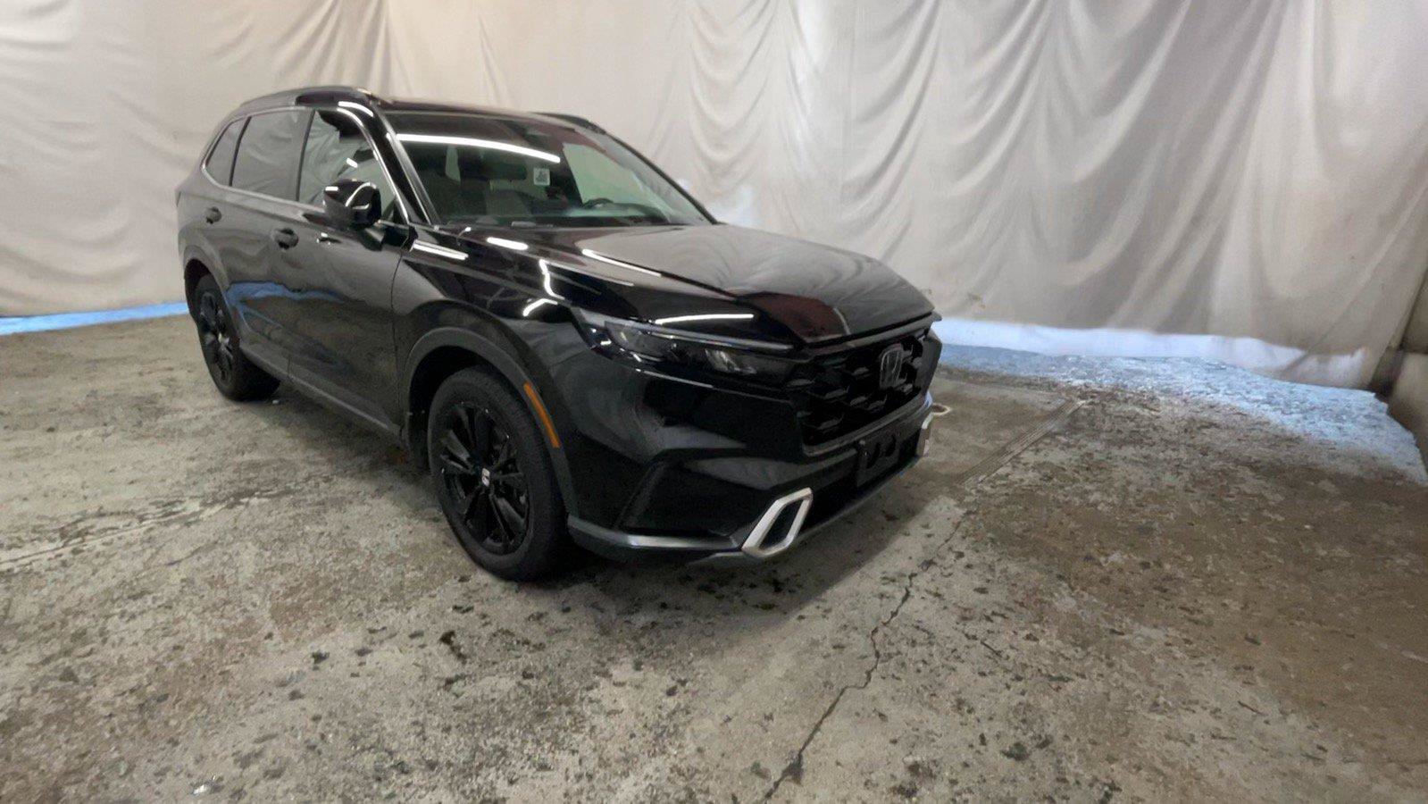 Used 2024 Honda CR-V Sport Touring image 1