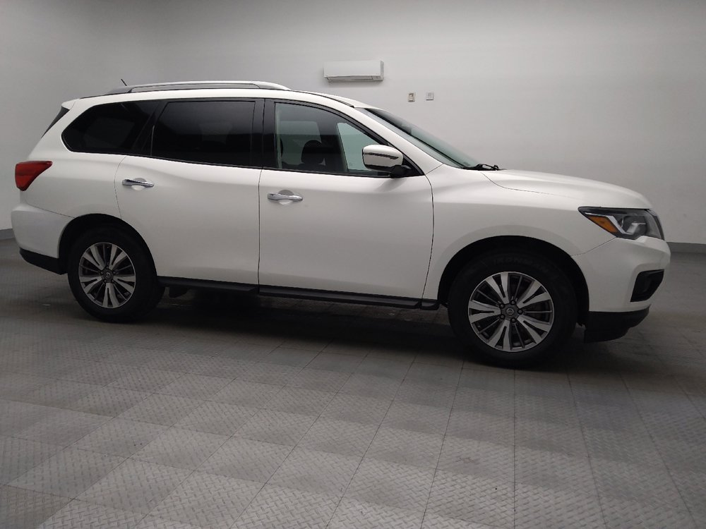 Used 2018 Nissan Pathfinder SV AWD/4WD image 11