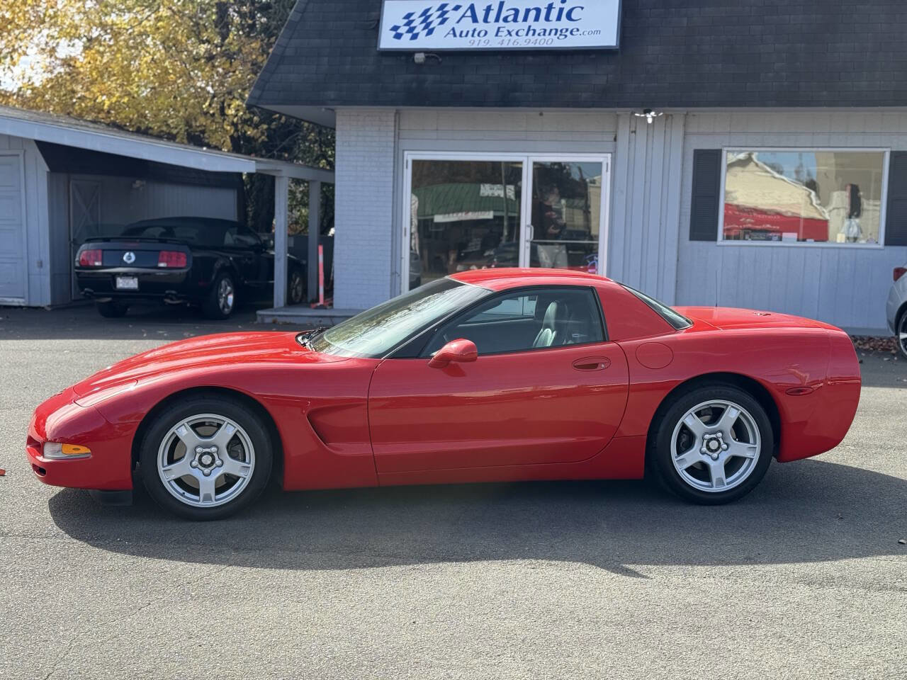 Used 1999 Chevrolet Corvette Coupe image 5