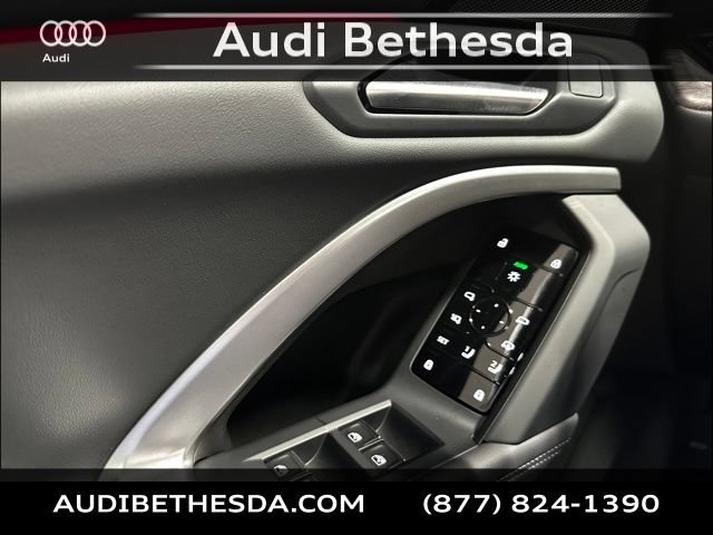 Certified 2025 Audi Q5 Premium w/ Convenience Package AWD/4WD image 15