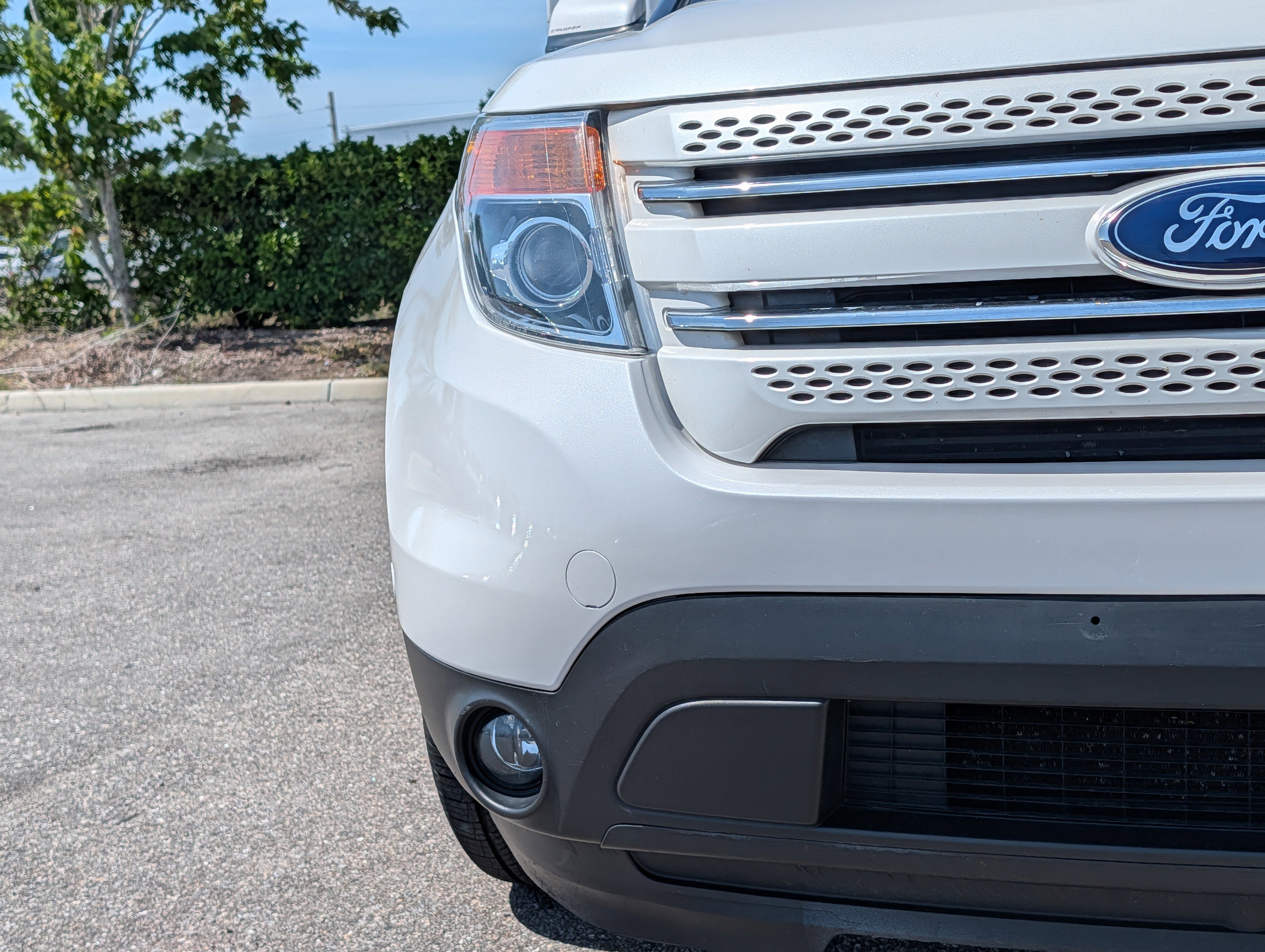Used 2013 Ford Explorer Limited FWD image 9