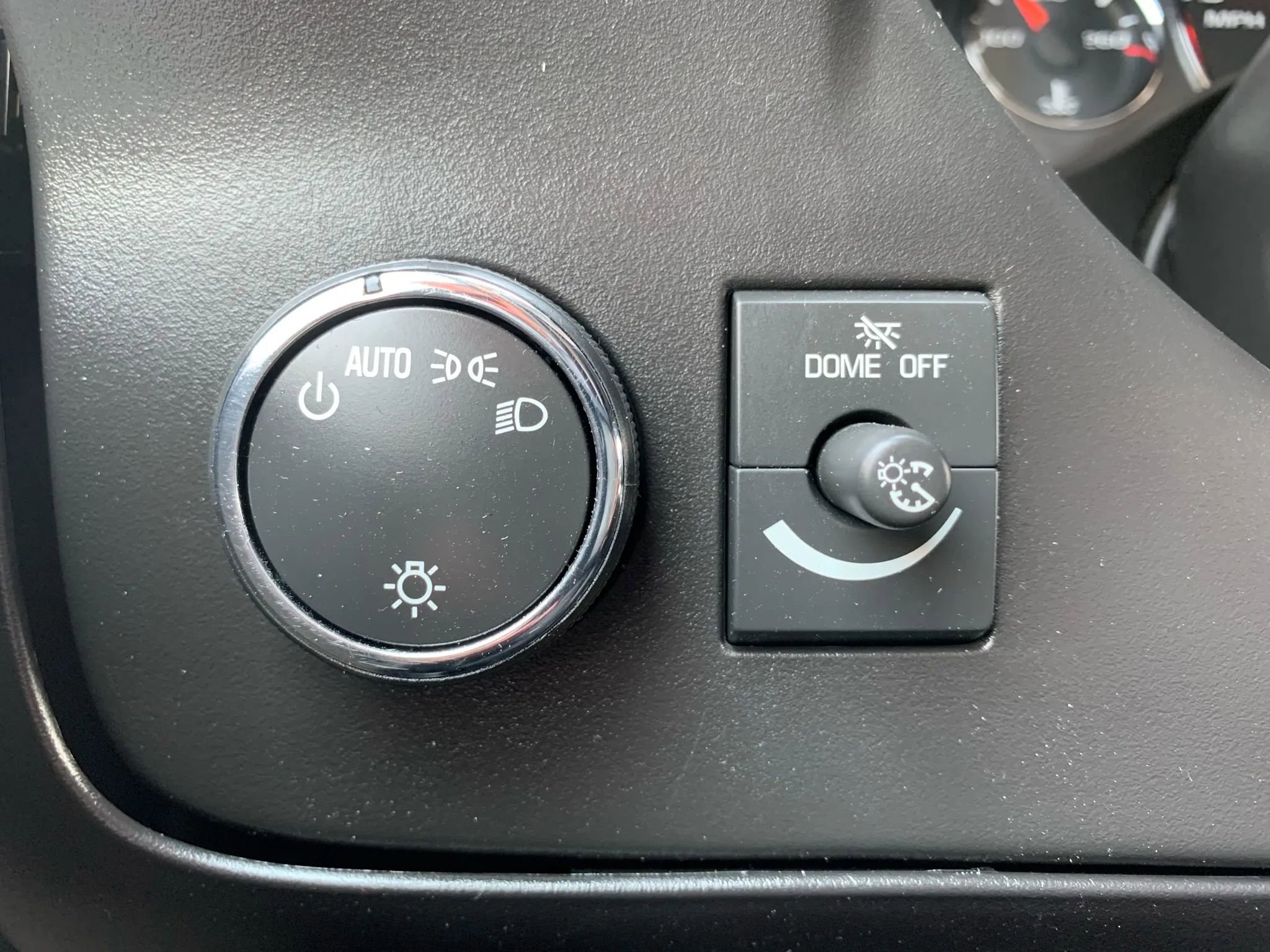 Used 2012 Chevrolet Express 3500 LS RWD image 17