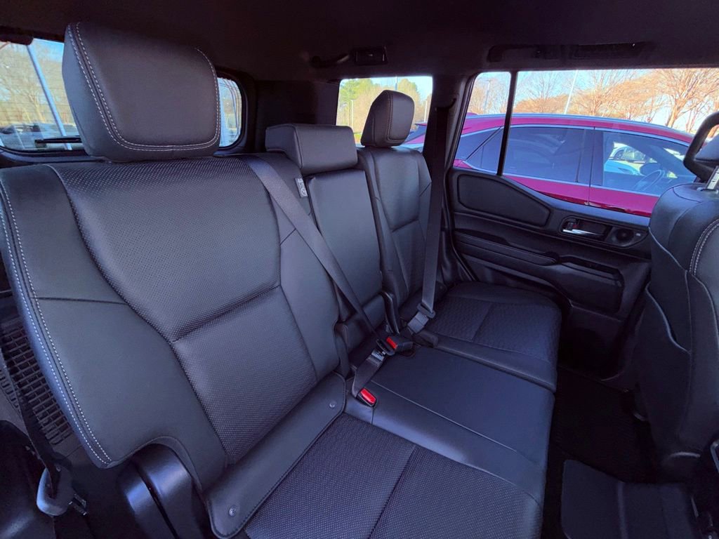 Used 2026 Toyota Land Cruiser w/ Premium Package image 16