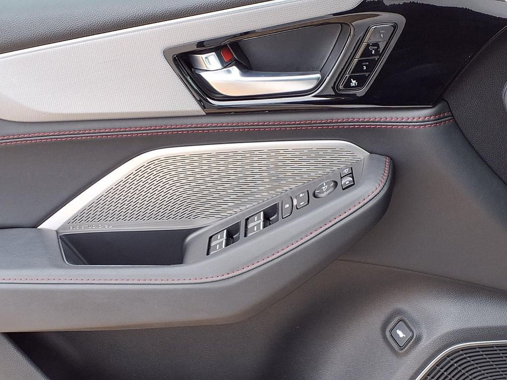 Used 2023 Acura MDX A-Spec image 20