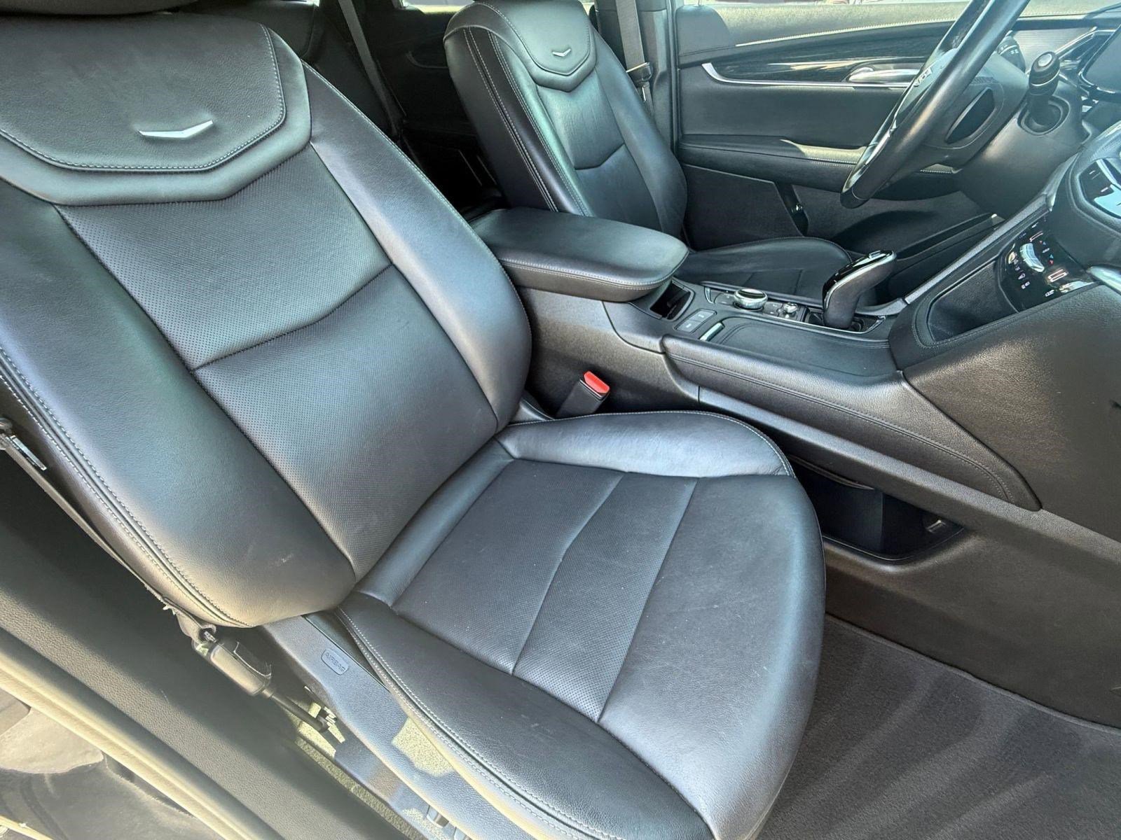 Used 2021 Cadillac XT5 Premium Luxury image 22