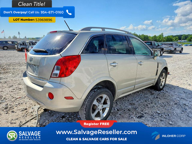 Used 2014 Chevrolet Captiva Sport LT FWD image 4