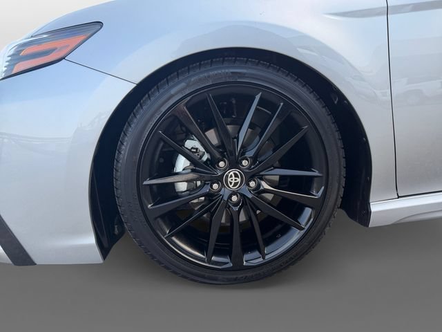 Used 2024 Toyota Camry XSE FWD image 12