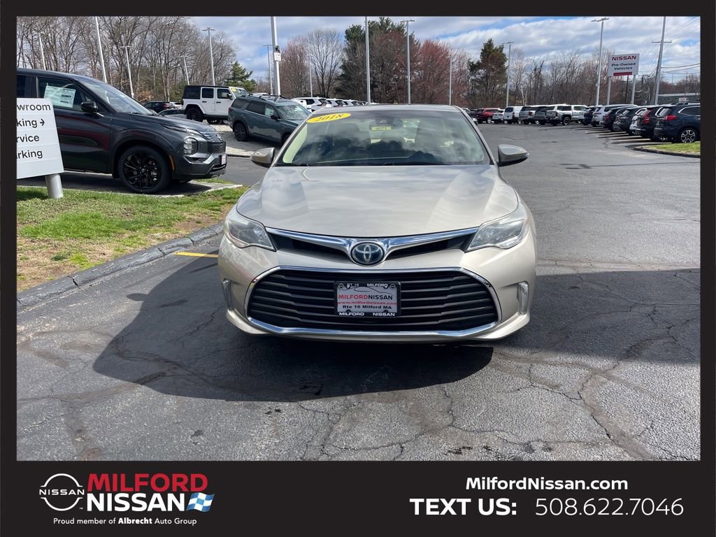 Used 2018 Toyota Avalon XLE Premium w/ Carpet Mat Package FWD image 7