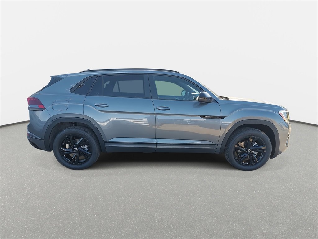 New 2025 Volkswagen Atlas Cross Sport SEL R-Line image 4