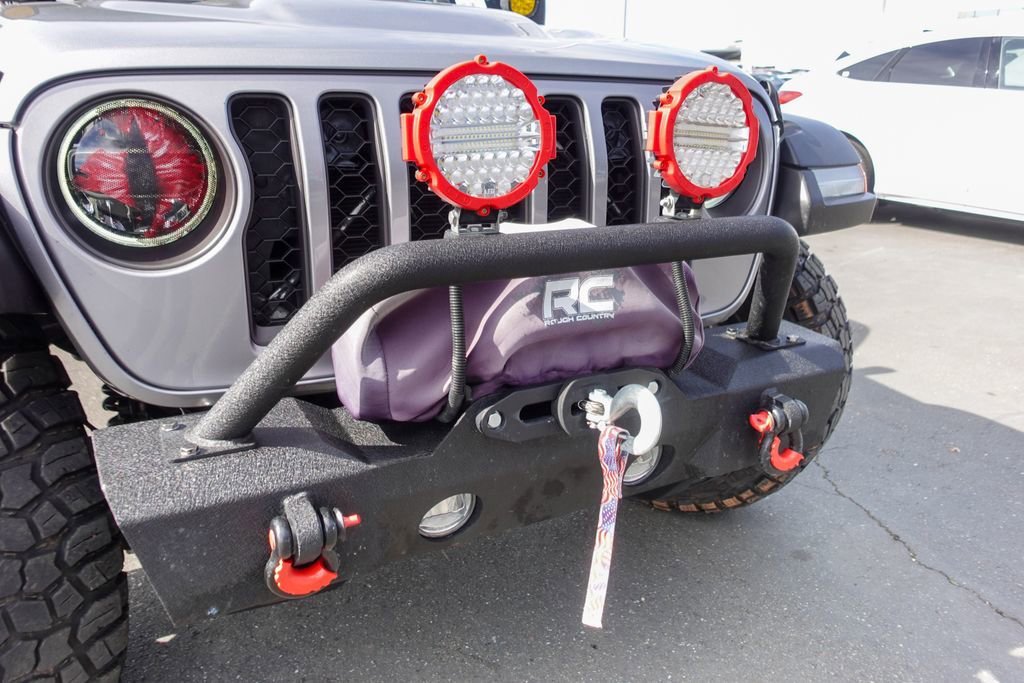 Used 2021 Jeep Gladiator Rubicon image 3