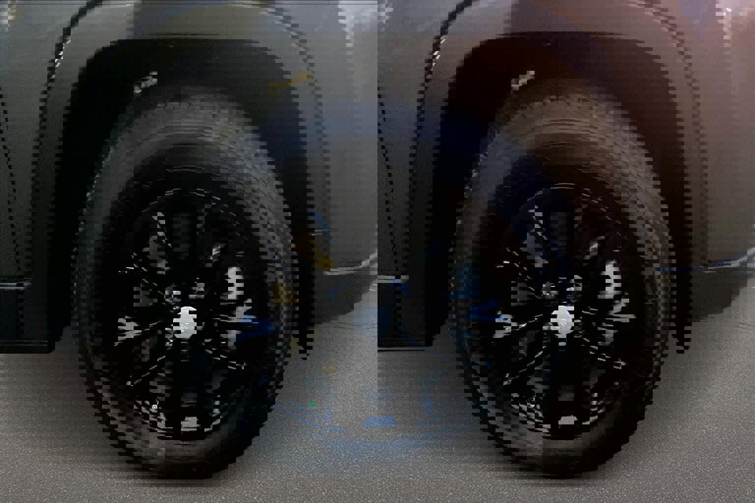 Used 2022 Jeep Cherokee Latitude Lux w/ Sun & Sound Group image 33