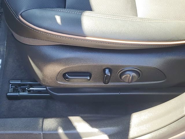 Certified 2025 Buick Envista Avenir FWD image 6