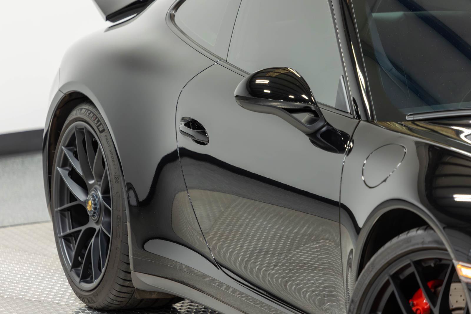 Used 2019 Porsche 911 Carrera GTS RWD image 36