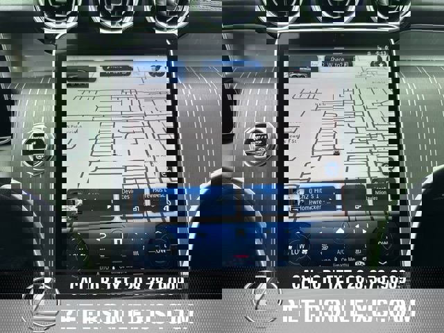 Used 2024 Mercedes-Benz GLC 43 AMG 4MATIC image 16