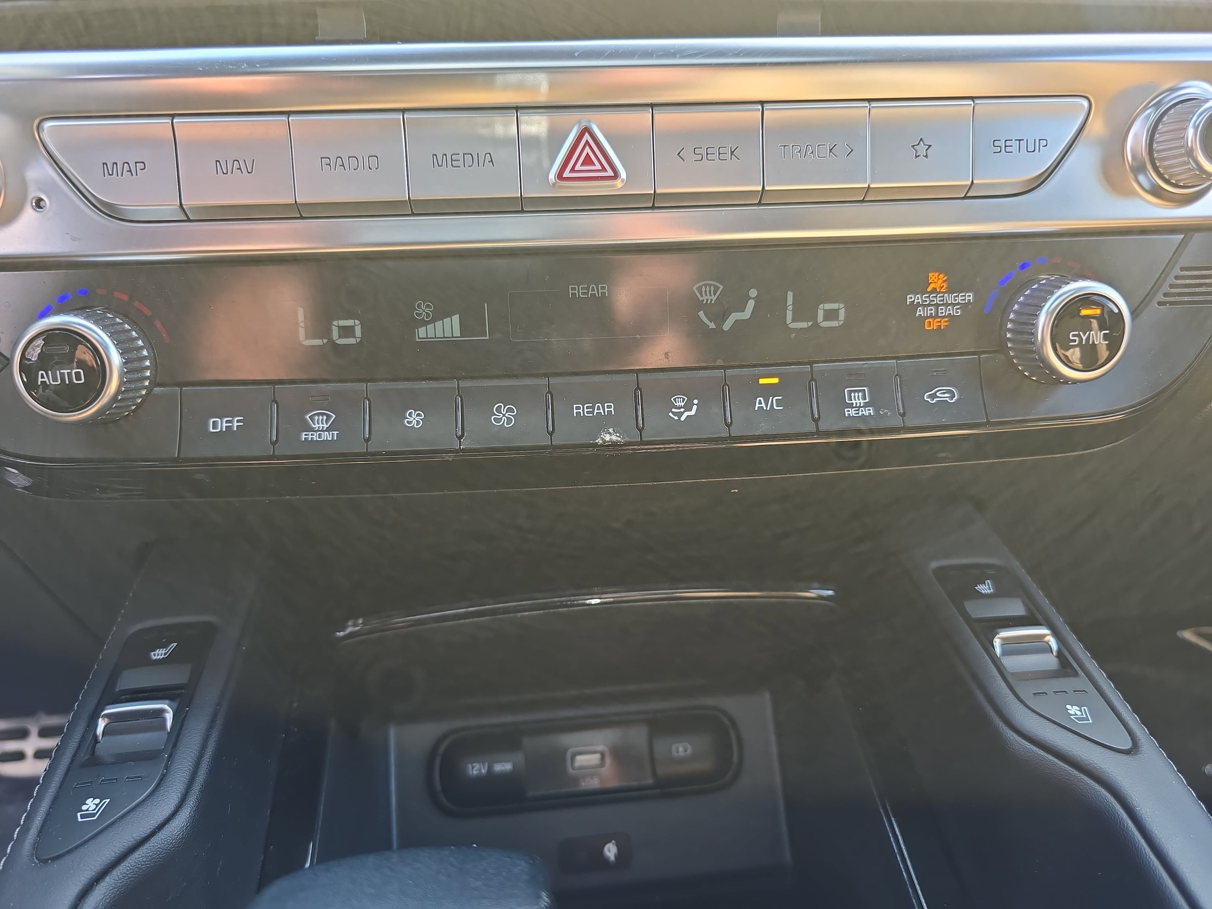 Used 2020 Kia Telluride SX image 23