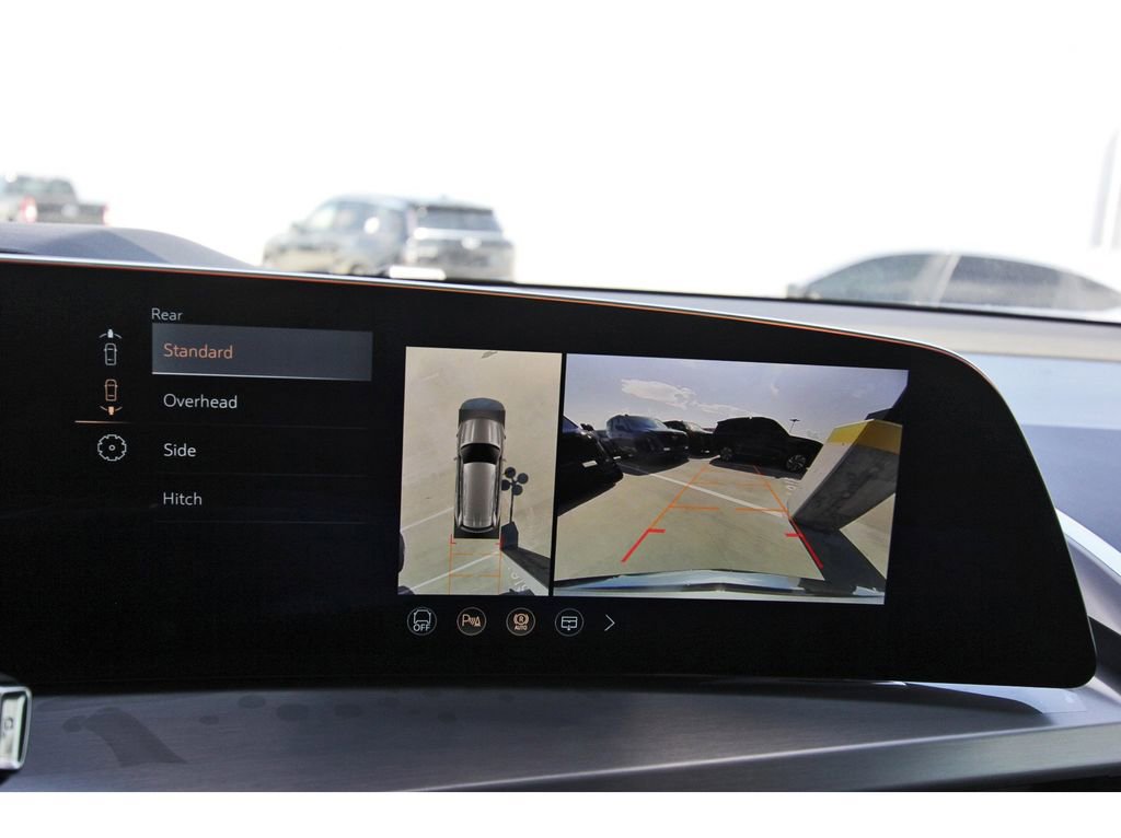 New 2026 Cadillac Vistiq Premium Luxury AWD/4WD image 18