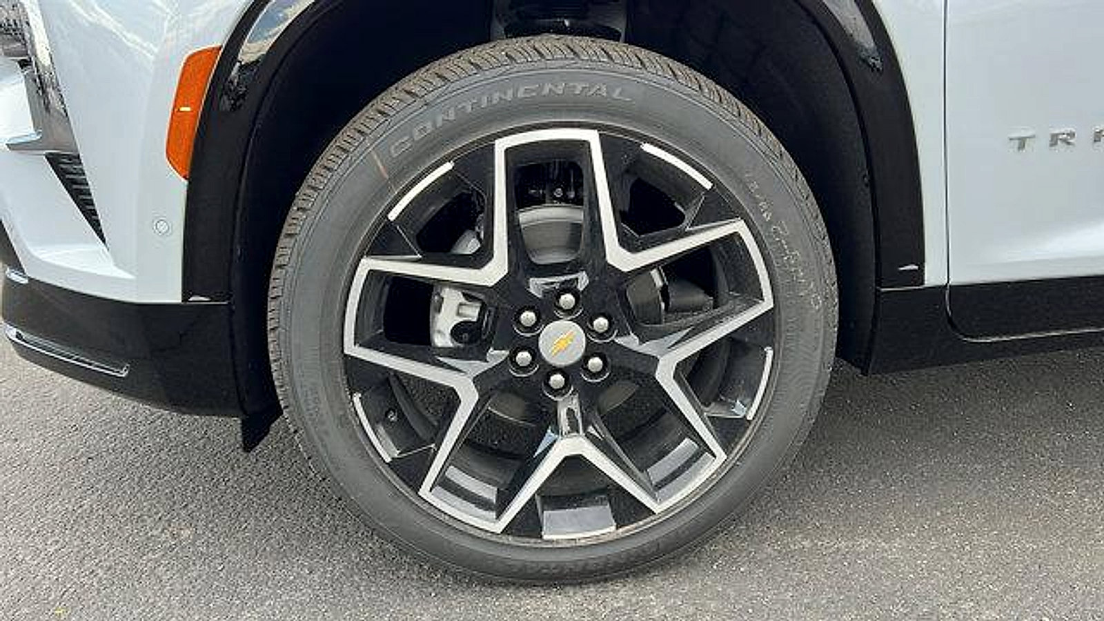 New 2026 Chevrolet Traverse High Country w/ LPO, Floor Liner Package image 10