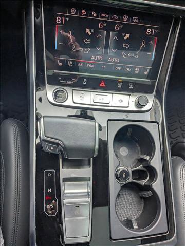 Used 2023 Audi Q7 3.0T Prestige w/ Prestige Package image 13