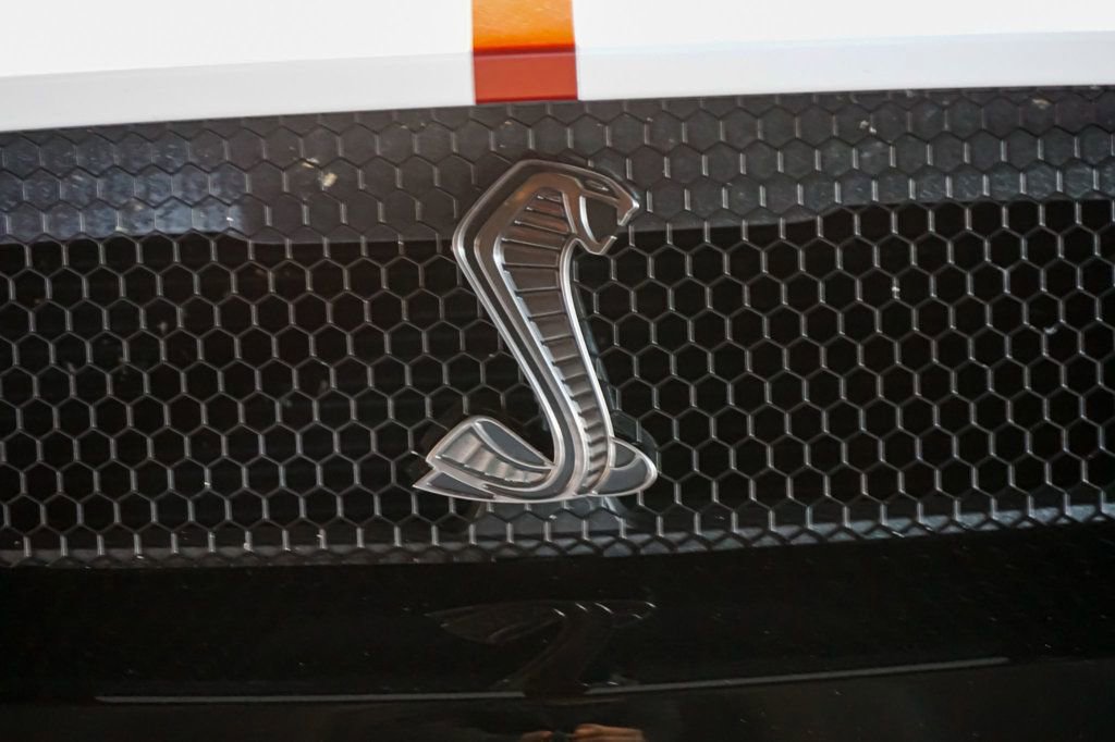 Used 2021 Ford Mustang Shelby GT500 w/ Carbon Fiber Track Pack RWD image 69