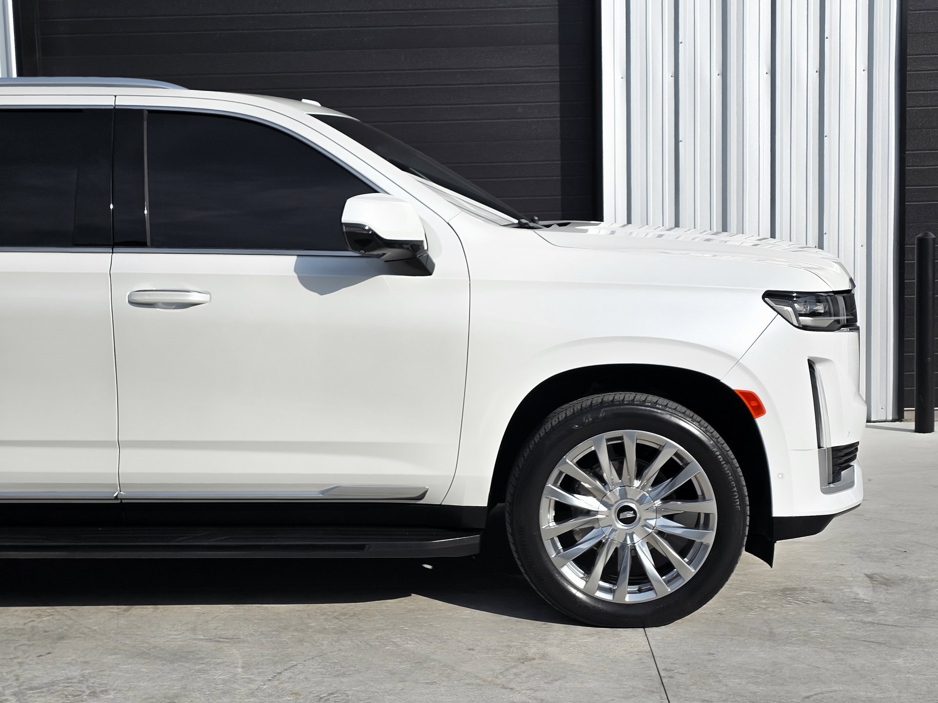 Used 2022 Cadillac Escalade ESV Premium Luxury w/ LPO, Floor Liner Package image 22