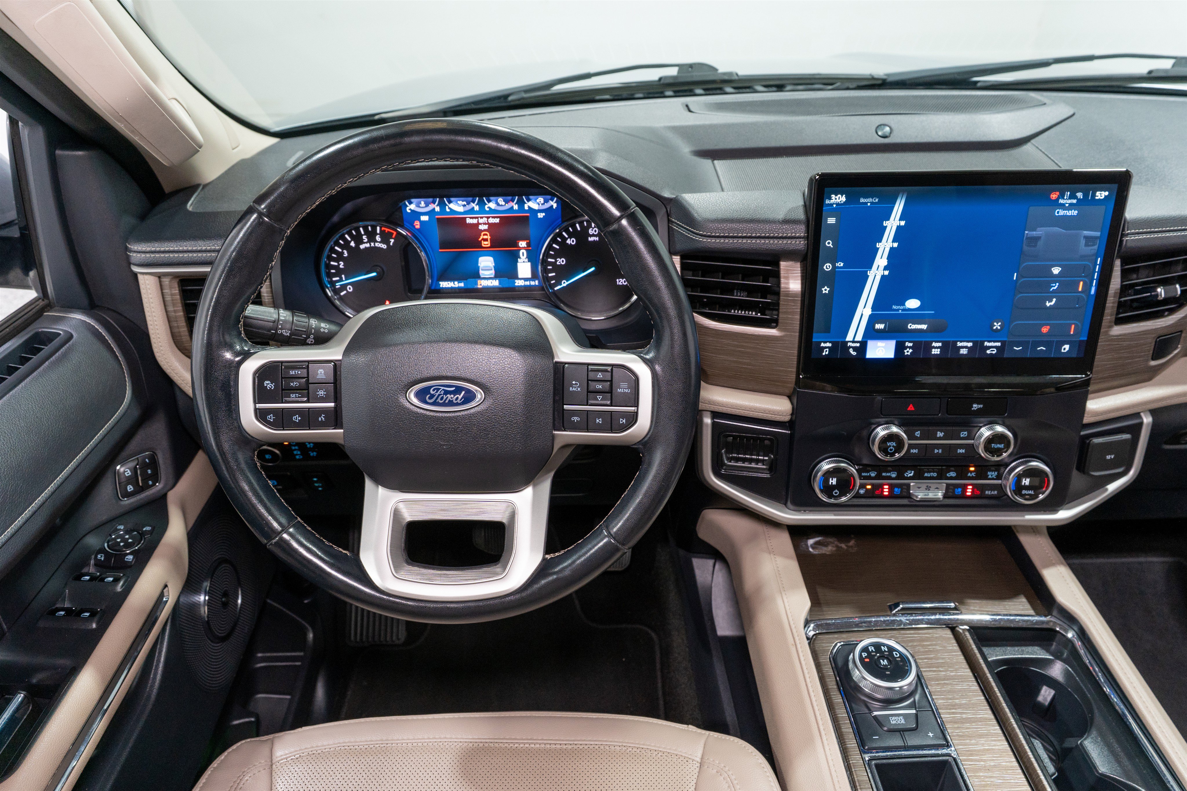 Used 2023 Ford Expedition Max Limited image 11