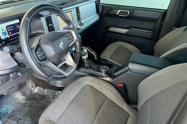 Used 2022 Ford Bronco Outer Banks image 10